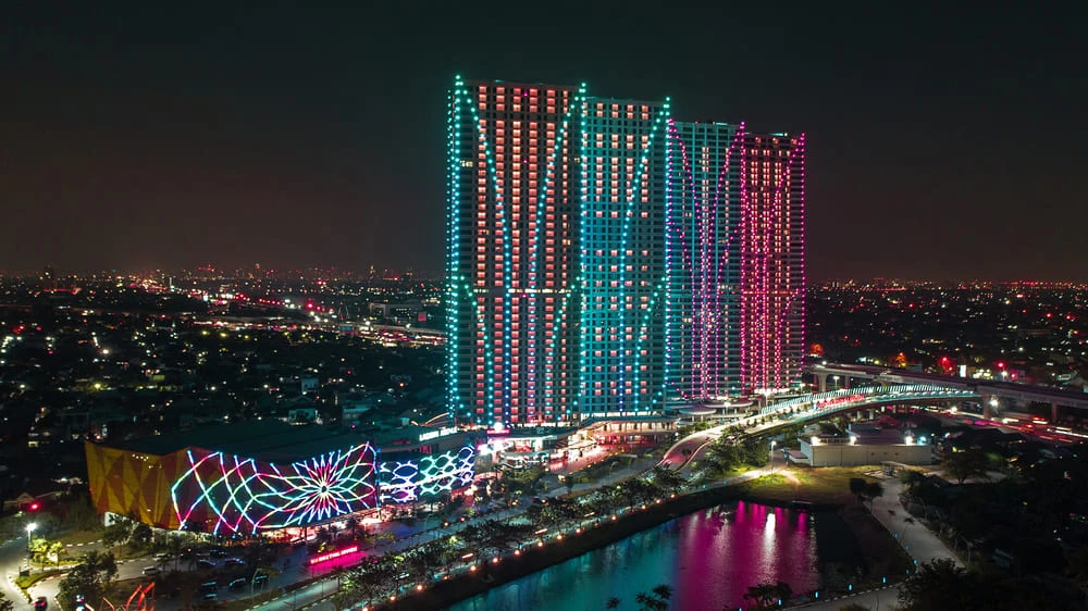 Grand-Kamala-Lagoon-night-view